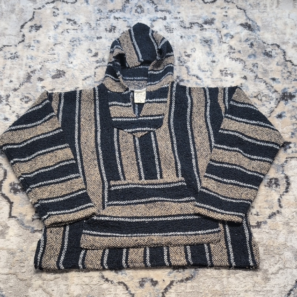 Frank’s Baja Hoodie M Black Tan Striped Mexican Drug Rug Poncho 100% Acrylic
